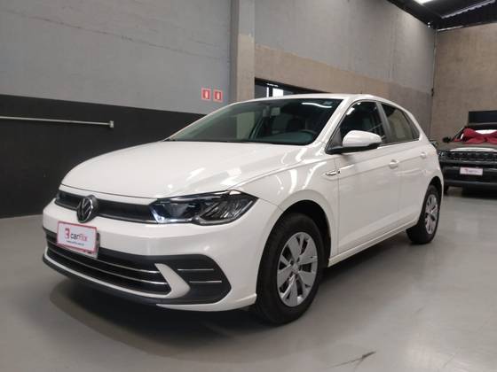 VOLKSWAGEN POLO 1.0 MPI MANUAL VOLKSWAGEN POLO 1.0 MPI MANUAL